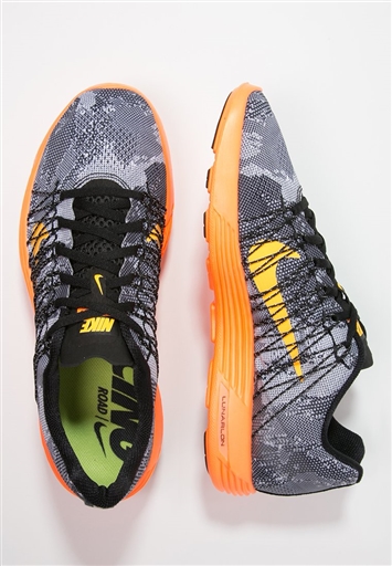 solereview vomero 14